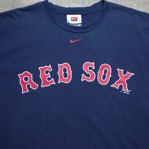 Nike Team Boston Red Sox Mens XL T-Shirt Center Swoosh Y2K Navy Blue Vtg 2004